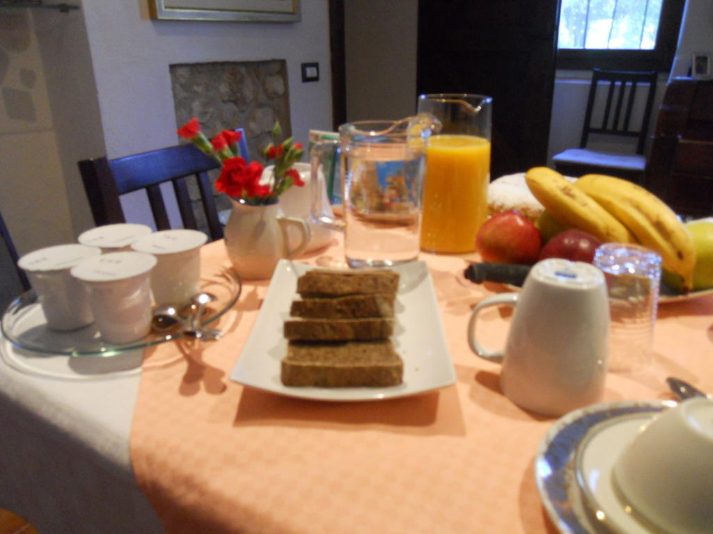 B&B Ca' Morino เวโรนา ภายนอก รูปภาพ