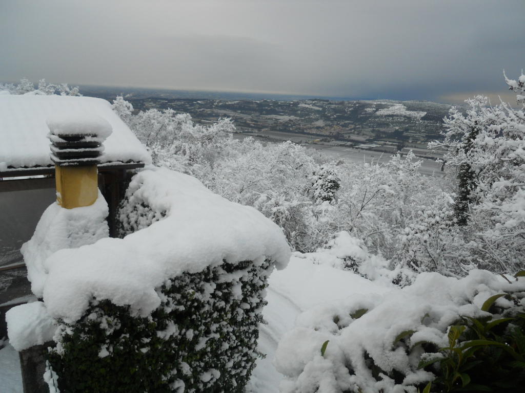 B&B Ca' Morino เวโรนา ภายนอก รูปภาพ
